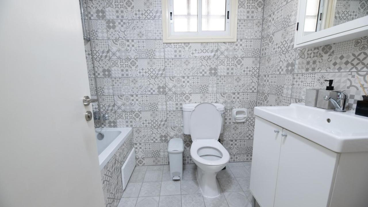 Beautiful Apartment In Harbour Paphos, Central & Close To Beach Luaran gambar